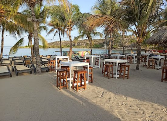 curacao/st-joris-bay/bar/zanzibar-beach-restaurant