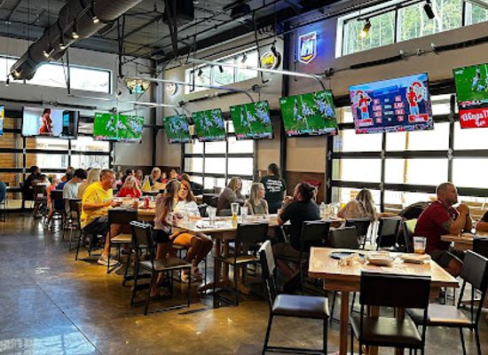 alabama/chattahoochee-valley/bar/taco-mac-pelham