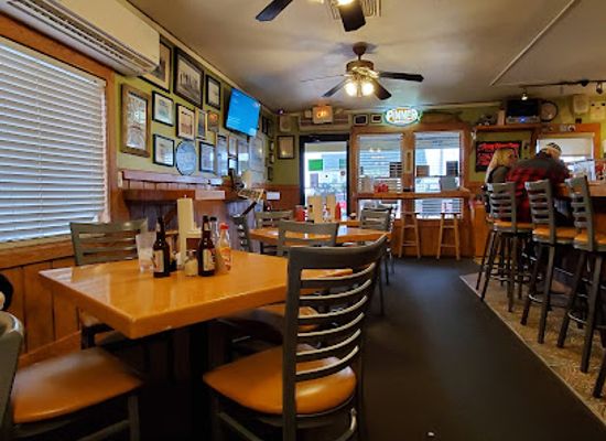 north-carolina/inner-banks/bar/art-s-place