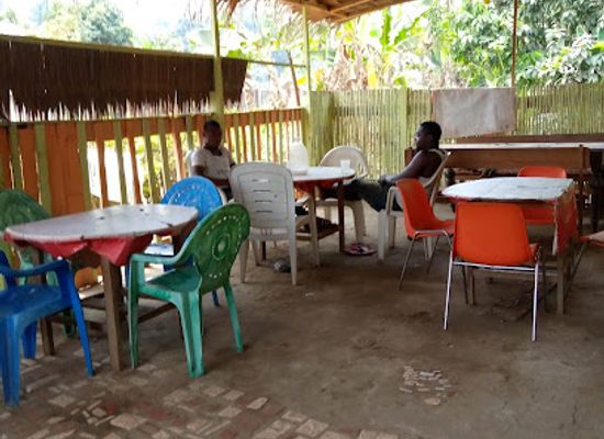 cameroon/nkongsamba/bar/bambou-bar