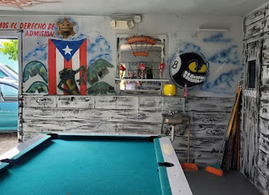 puerto-rico/arecibo/bar/bar-el-coqui