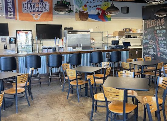 south-carolina/upstate/bar/tyler-s-pub-at-the-pier