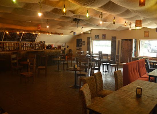 kyrgyzstan/chuy-valley/bar/somewhere-bistro