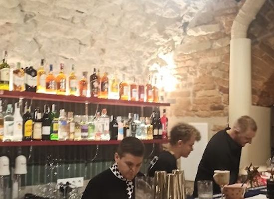 ukraine/lviv/rynok-square/bar/say-wine