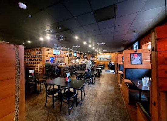 maine/baxter-state-park/bar/sawmill-bar-grill