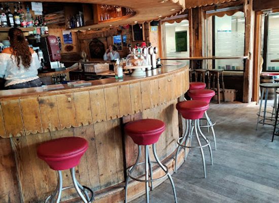 france/val-d-isere/bar/le-15