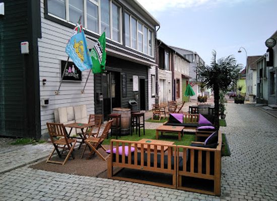 saint-pierre-and-miquelon/langlade/bar/bar-le-rustique