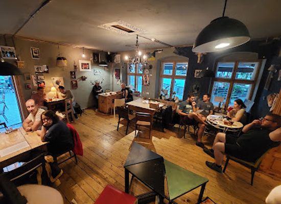 romania/cheile-nerei-national-park/bar/aftar-stube
