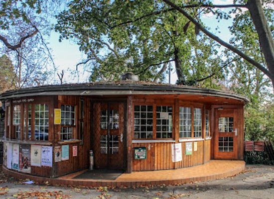 austria/graz/geidorf/bar/caboose