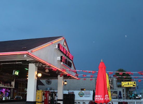 florida/daytona-beach/bar/main-street-station-historic-garage-bar-music-venue