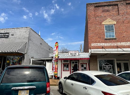 mississippi/tishomingo-state-park/bar/front-street-snack-bar