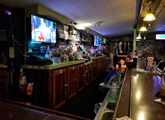 michigan/muskegon/bar/dj-s-pub-grill
