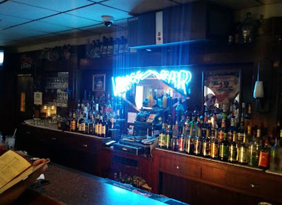wisconsin/southwest-wisconsin/bar/village-bar-supper-club
