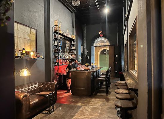 puerto-rico/mona-island/bar/scryer-rum-barrelhouse-rooftop