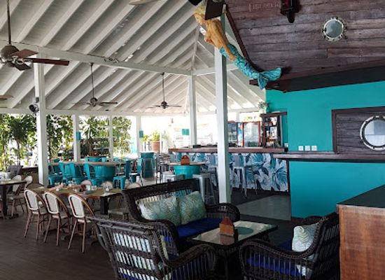 grenada/saint-david/bar/island-fever-tropical-tavern-grenada