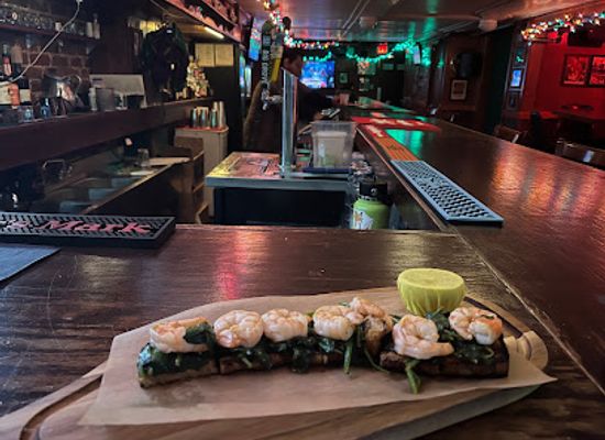 iowa/des-moines/downtown-des-moines/bar/shorty-s-somewhat-fancy-bar