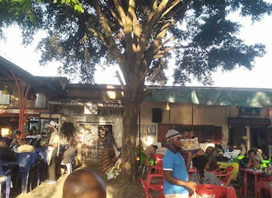 tanzania/arusha/bar/washington-bar-arusha
