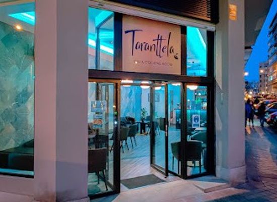 spain/madrid/bar/taranttela-gin-cocktail-room