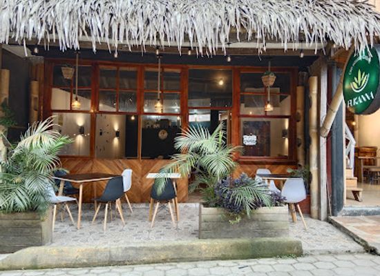 ecuador/mindo/bar/fukanna-cbd-infused-cuisine