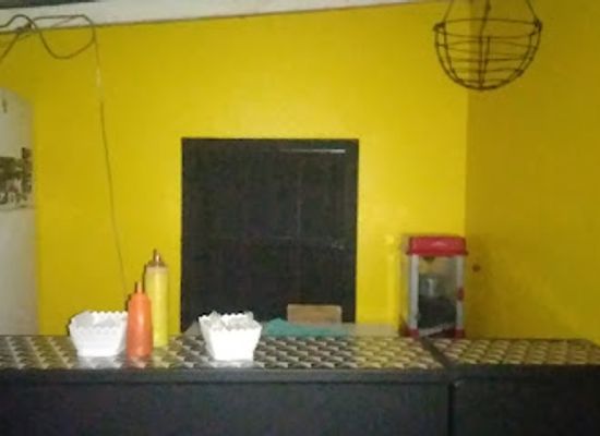 saint-vincent-and-the-grenadines/saint-patrick/bar/dj-s-bar