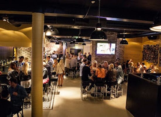 norway/kristiansand/bar/harvey-s-sportsbar