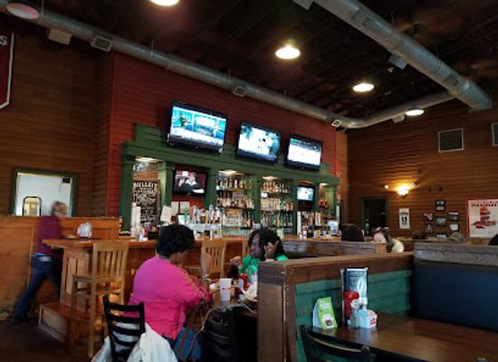 mississippi/the-black-prairie/bar/mugshots-grill-and-bar-flowood-ms