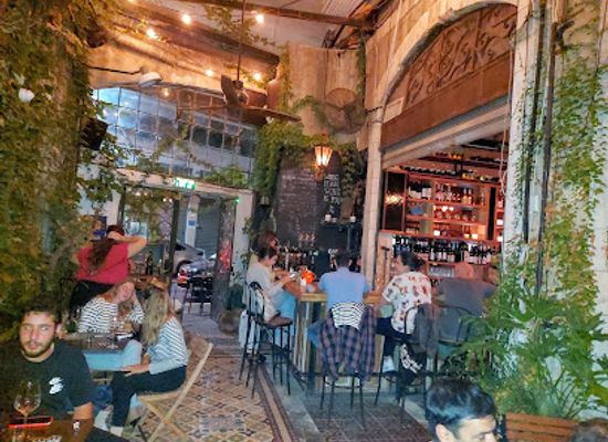 israel/tel-aviv/jaffa/bar/hagafen-wine-courtyard
