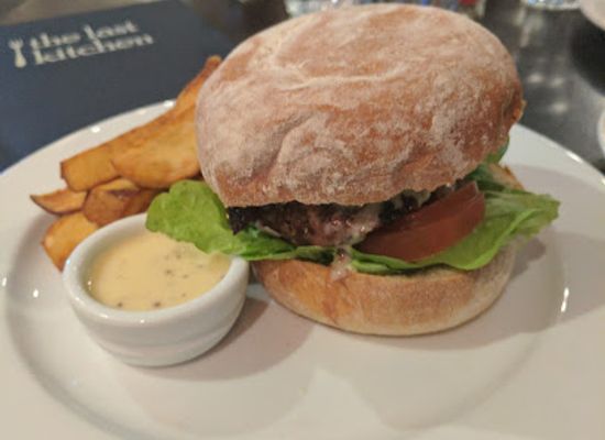 new-zealand/mount-cook-national-park/bar/sir-william-fox-restaurant-bar