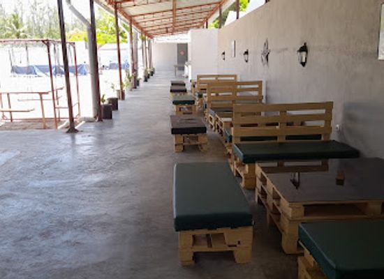 mozambique/zambezia-province/bar/mutupo-restaurant-bar