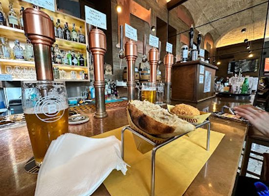 vatican-city/gregorian-etruscan-museum/bar/be-re-trapizzino