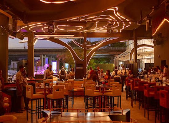 nigeria/north-west/bar/w-bar-lounge