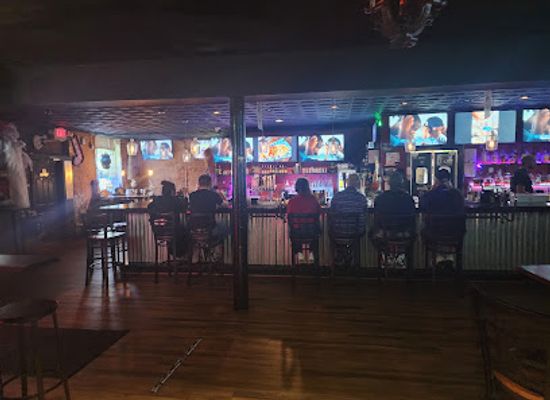 alabama/cheaha-mountain/bar/rack-roll-billiards-and-sports-bar