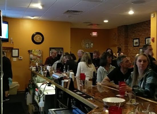massachusetts/berkshires/bar/dewey-s-public-house