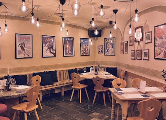 switzerland/st-moritz/bar/restaurant-cascholin-st-moritz