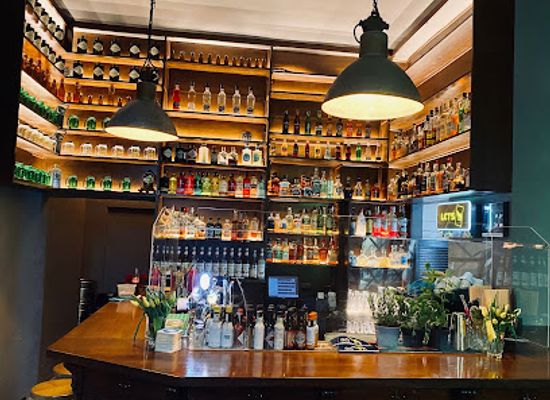 poland/lesser-poland/bar/krakowskie-zakaski-drink-bar-garden