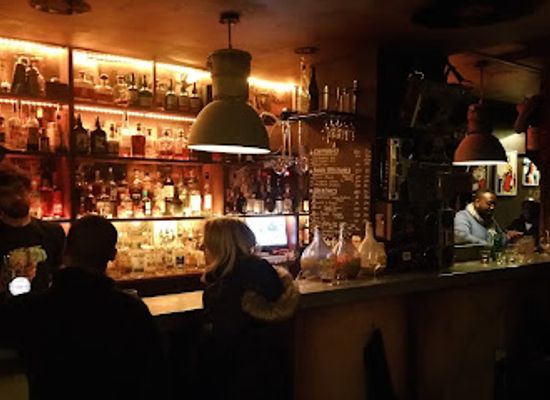 france/la-rochelle/vieux-port/bar/l-alibi