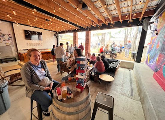 oklahoma/frontier-country/bar/stonecloud-stillwater-patio-taproom