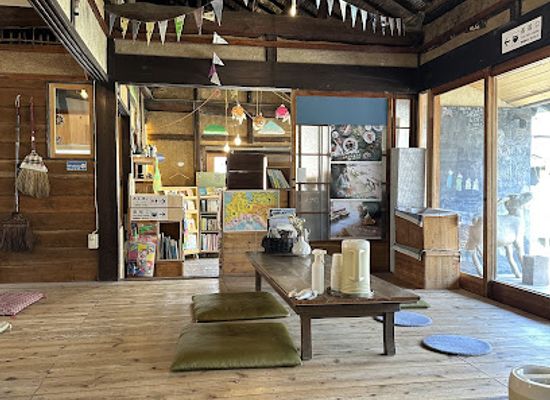 japan/naoshima-island/bar/shimacoya