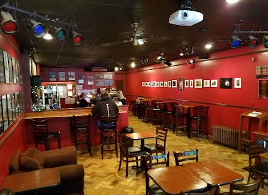 massachusetts/franklin-county/bar/mocha-maya-s-coffee-house
