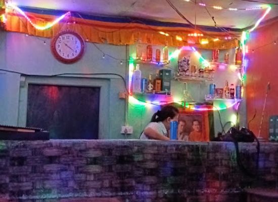 bhutan/dagana-district/bar/zumsel-karaoke