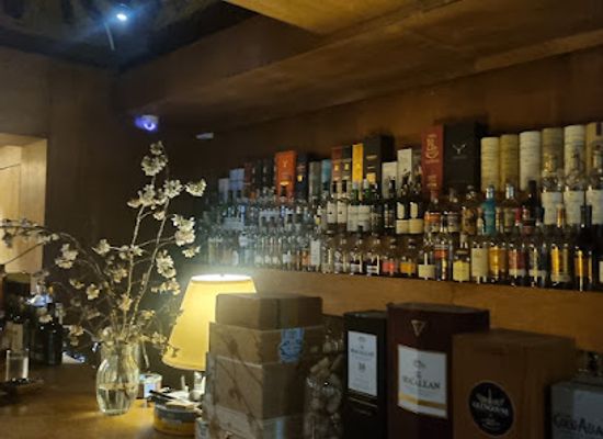 south-korea/gyeongju/bar/lajibaeg