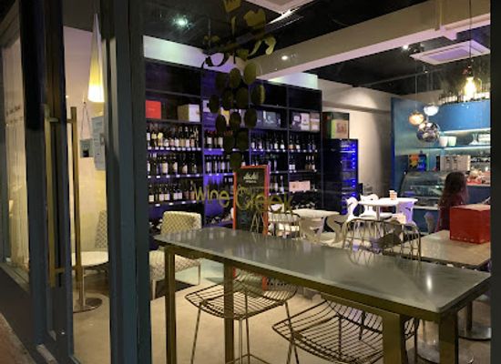 singapore/macritchie-reservoir/bar/jade-hill-cafe-bar
