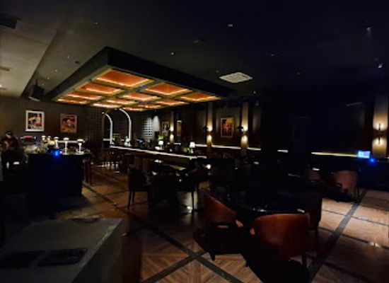 indonesia/surabaya/gubeng/bar/valor-private-space-bar