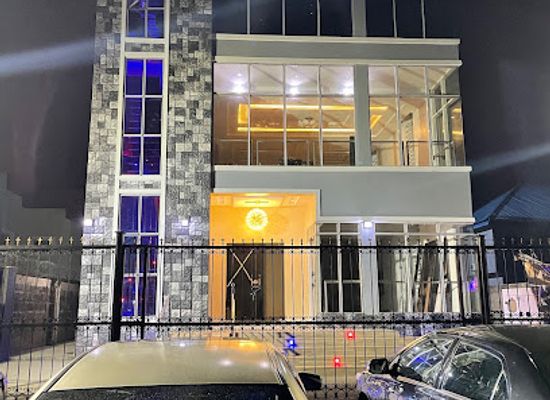 nigeria/uyo/bar/laundry-lounge-uyo