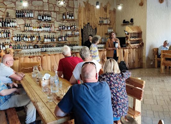 armenia/areni-wine-region/bar/areni-1-cave
