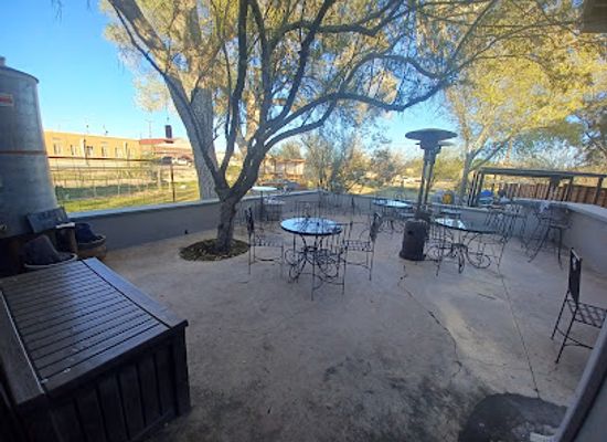 texas/trans-pecos/bar/the-grey-mule-saloon