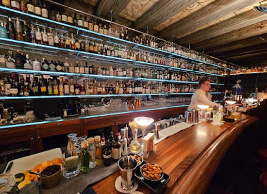 switzerland/zurich-lake/bar/widder-bar
