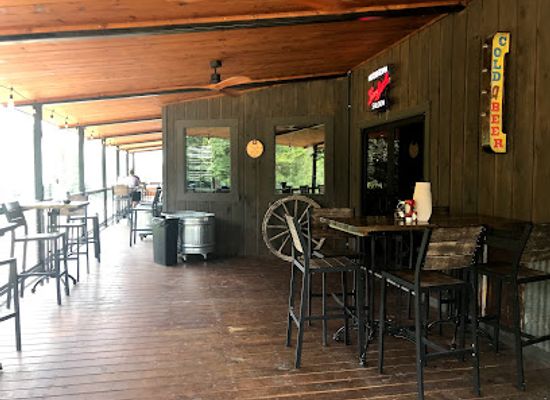 oklahoma/beavers-bend-state-park/bar/hochatown-saloon