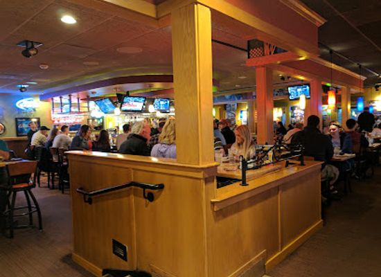 maine/waterville/bar/applebee-s-grill-bar