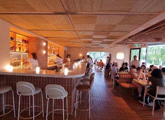 australia/byron-bay/bar/light-years-byron-bay
